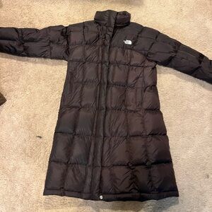 Women’s North Face Large long down coat